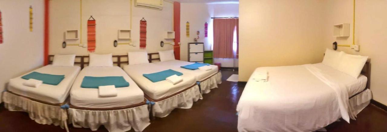 Fun-D Hostel Chiang Rai Bagian luar foto