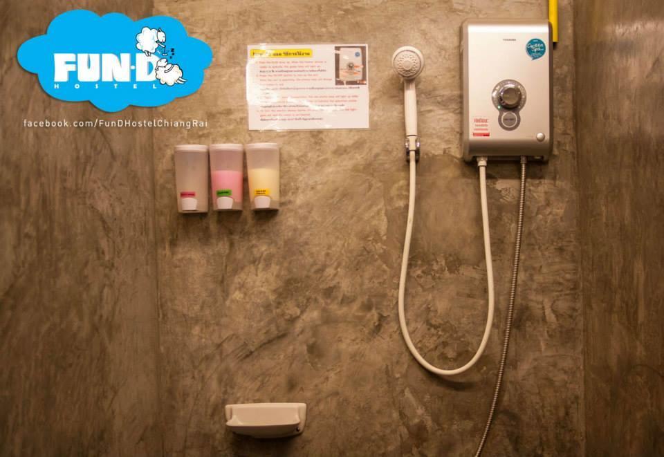 Fun-D Hostel Chiang Rai Bagian luar foto