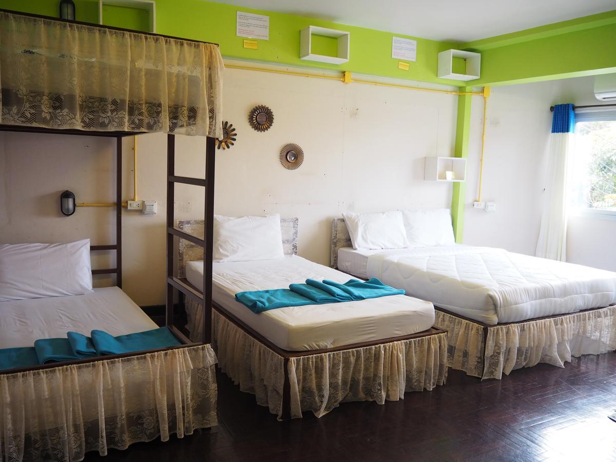 Fun-D Hostel Chiang Rai Bagian luar foto