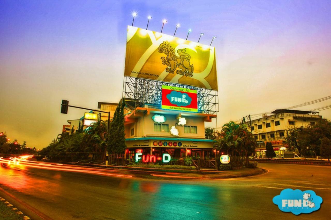 Fun-D Hostel Chiang Rai Bagian luar foto